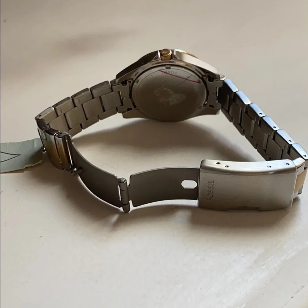07:07  Fossil Stainless Steel Two Tone Bracelet Watch
